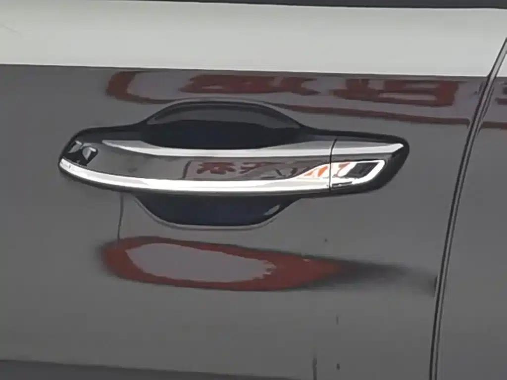 Hongqi H5 2023 1.5T DCT Intelligent Flagship Edition — миниатюра 18