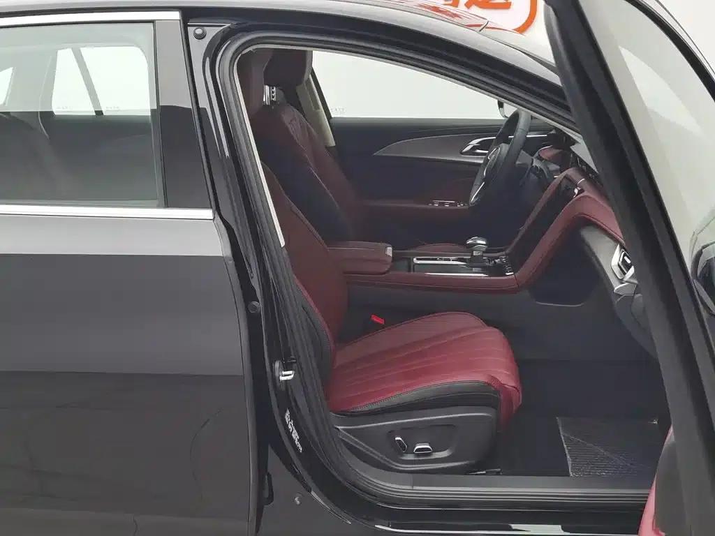 Hongqi H5 2023 1.5T DCT Intelligent Flagship Edition — миниатюра 23