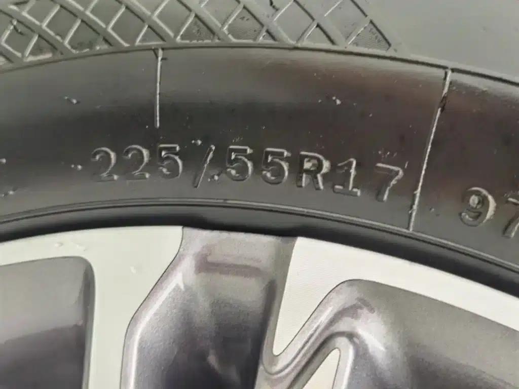 Hongqi H5 2023 1.5T DCT Intelligent Flagship Edition — миниатюра 24