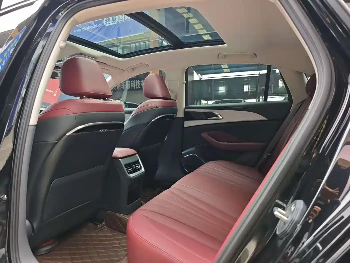Hongqi H5 2025 1.5T DCT Xuan Ying Edition — миниатюра 6