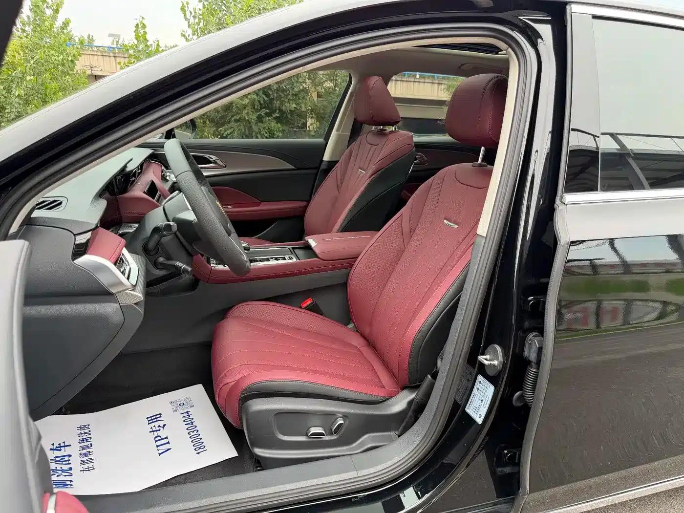 Hongqi H5 2023 2.0T Automatic Intelligent Flagship Edition — миниатюра 4