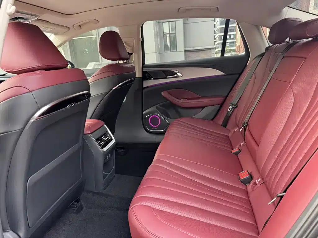 Hongqi H5 2023 2.0T Automatic Intelligent Flagship Edition — миниатюра 6