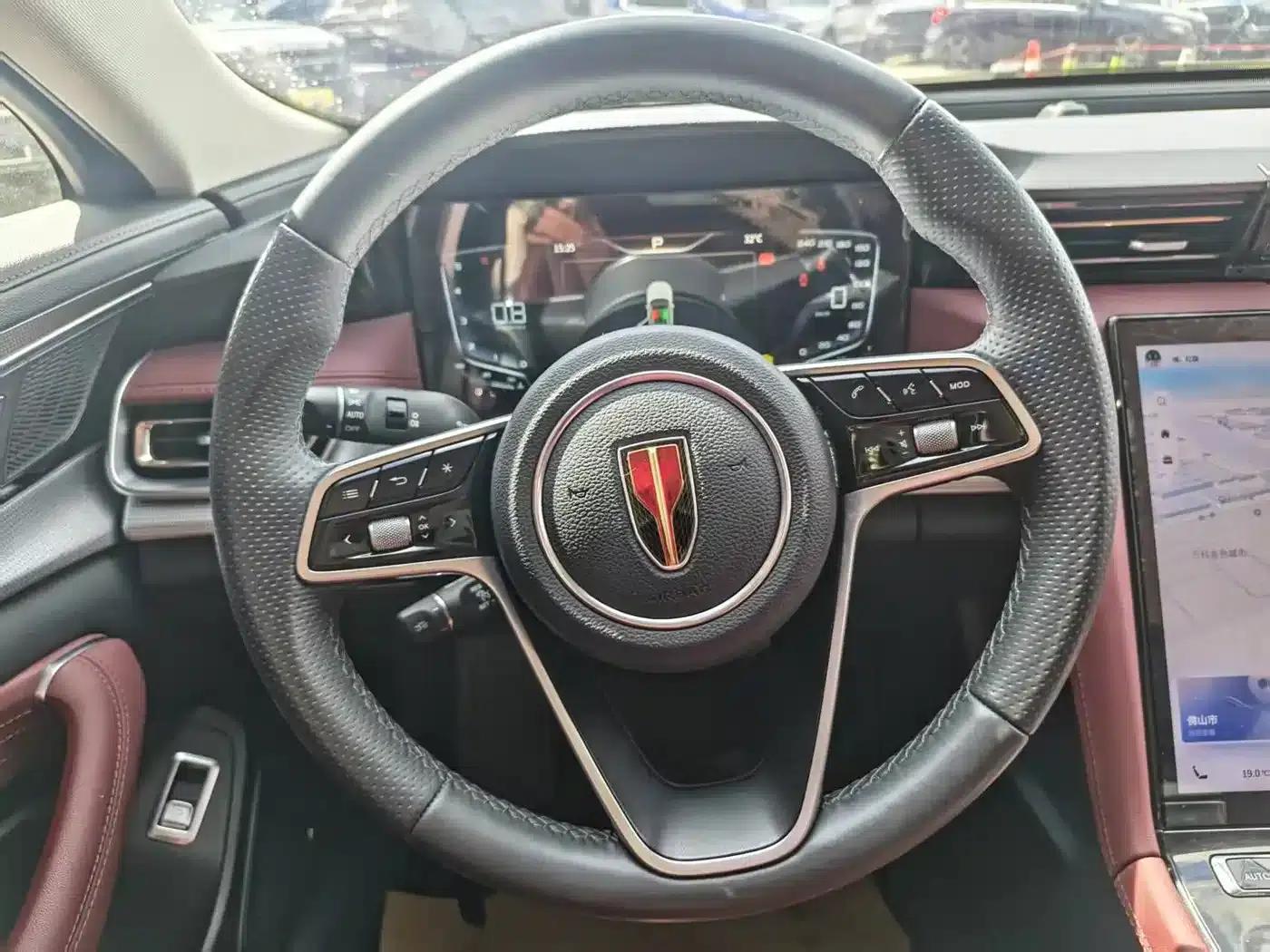 Hongqi H5 2023 2.0T Automatic Intelligent Flagship Edition — миниатюра 6
