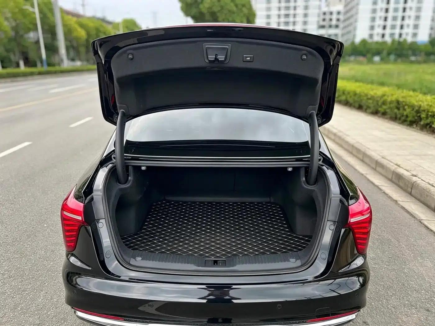 Hongqi H5 2023 1.5T DCT Intelligent Flagship Edition — миниатюра 13
