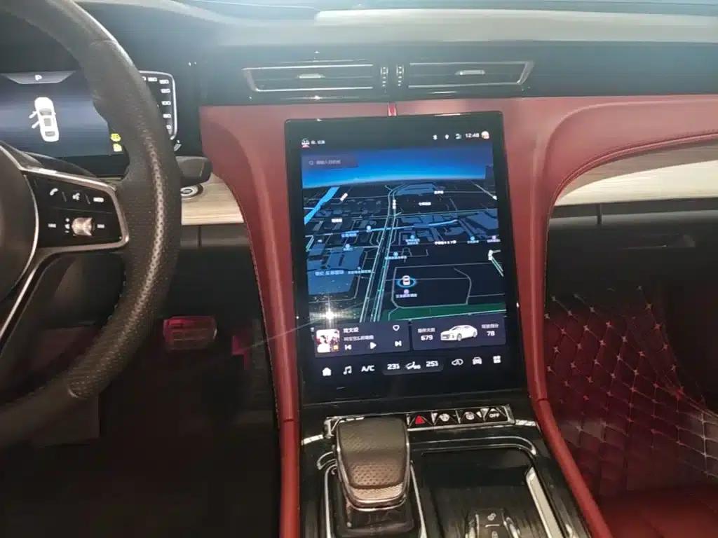 Hongqi H5 2025 1.5T DCT Flag Edition — миниатюра 13