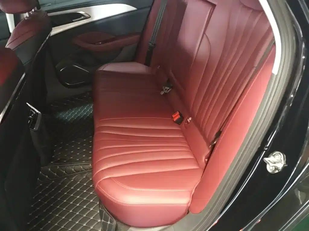 Hongqi H5 2025 1.5T DCT Flag Edition — миниатюра 17