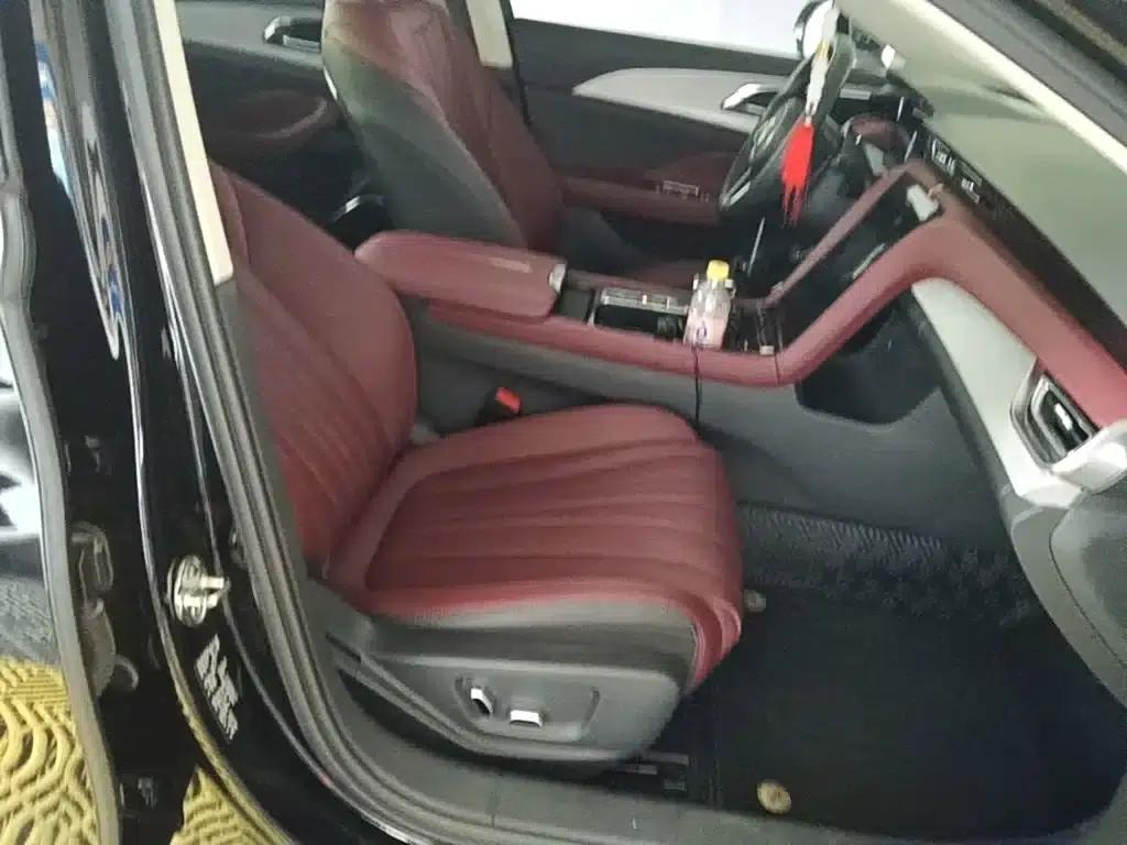 Hongqi H5 2025 1.5T DCT Flag Edition — миниатюра 25