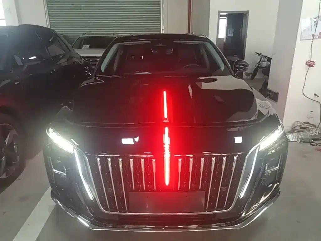 Hongqi H5 2024 2.0T Automatic Intelligent Flagship Edition — миниатюра 3