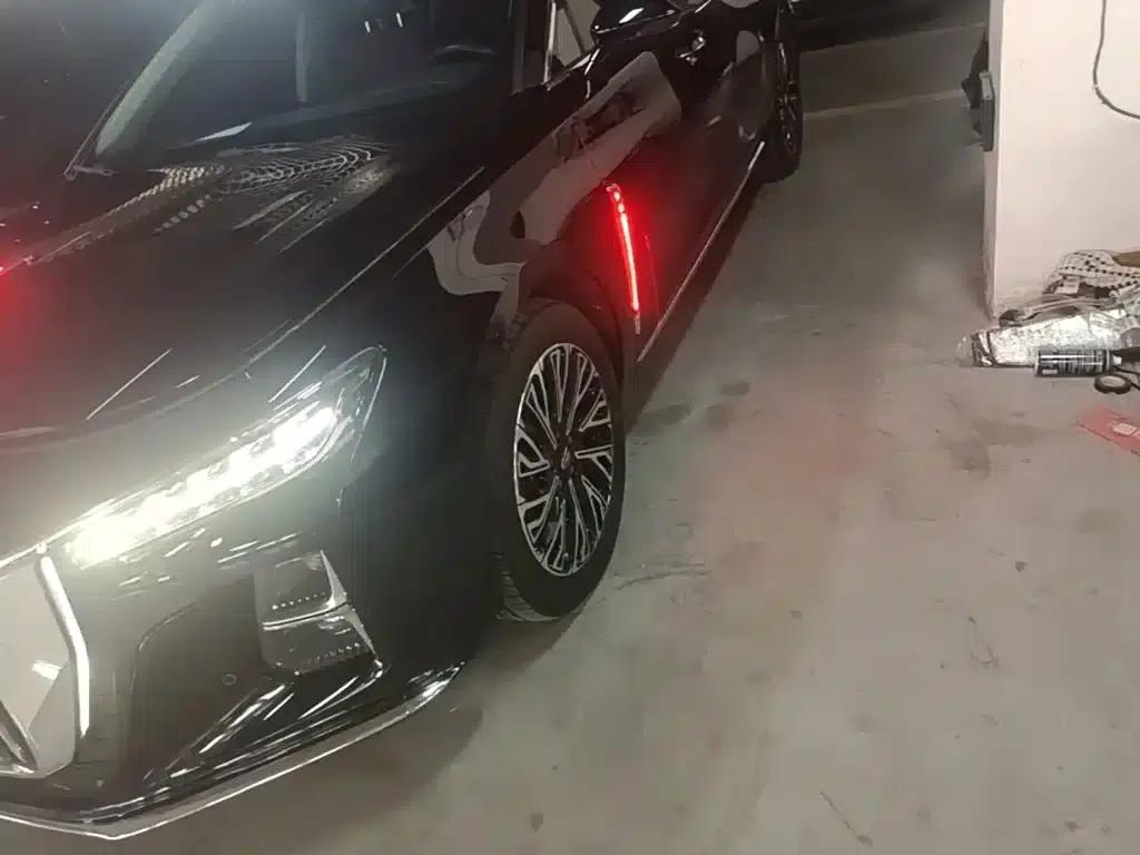 Hongqi H5 2024 2.0T Automatic Intelligent Flagship Edition — миниатюра 23