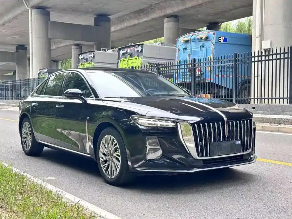 Hongqi H5 2023 2.0T Automatic Intelligent Flagship Edition — миниатюра 4