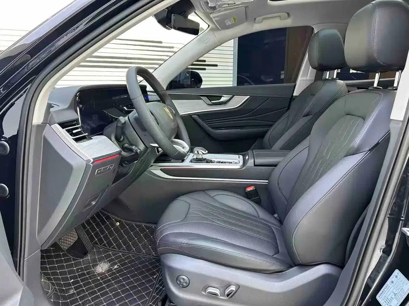 Hongqi HS5 2025 2.0T 2WD Flagship Pro Edition — миниатюра 4