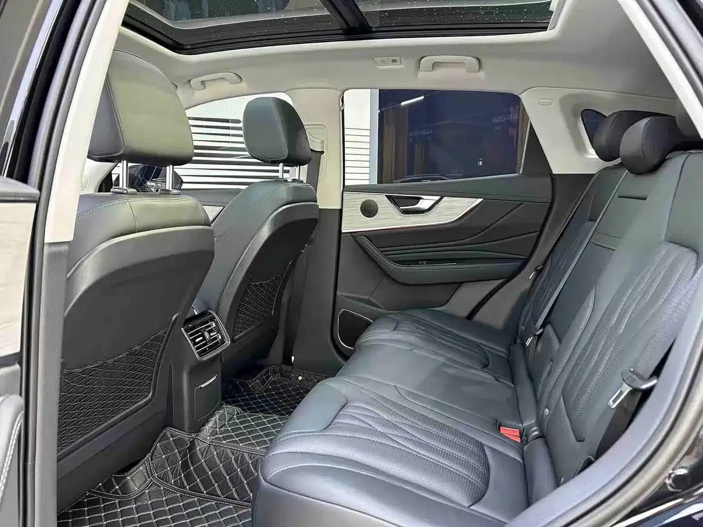 Hongqi HS5 2025 2.0T 2WD Flagship Pro Edition — миниатюра 5
