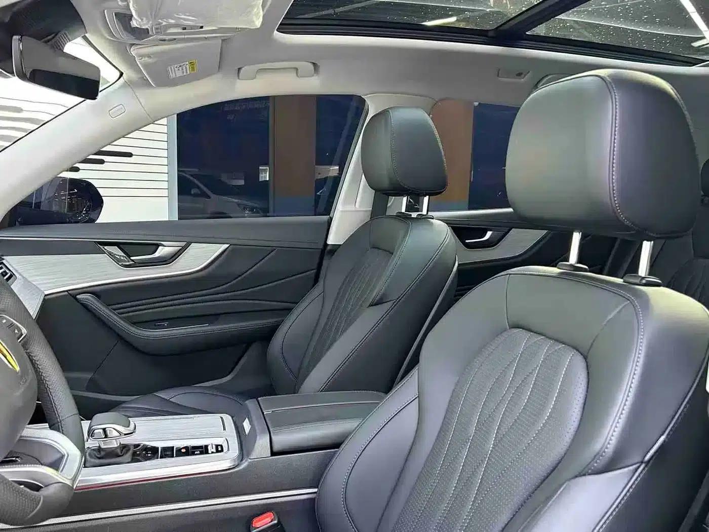 Hongqi HS5 2025 2.0T 2WD Flagship Pro Edition — миниатюра 7