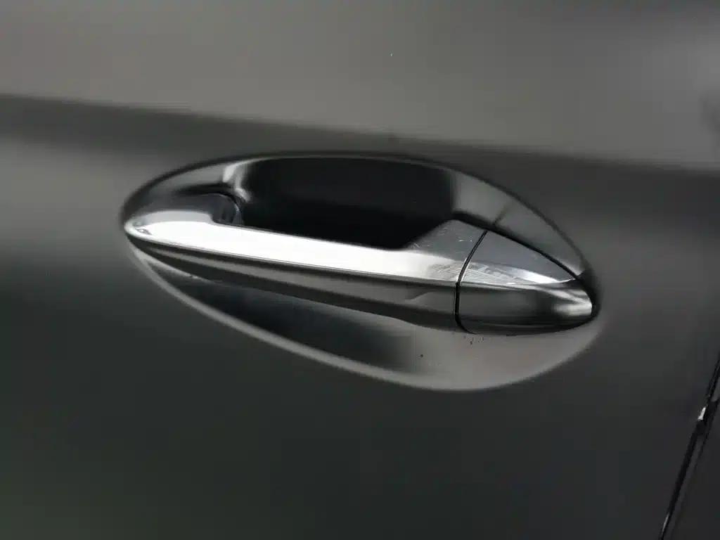 Hongqi HS5 2022 Facelift 2.0T Intelligent Flagship Edition — миниатюра 18