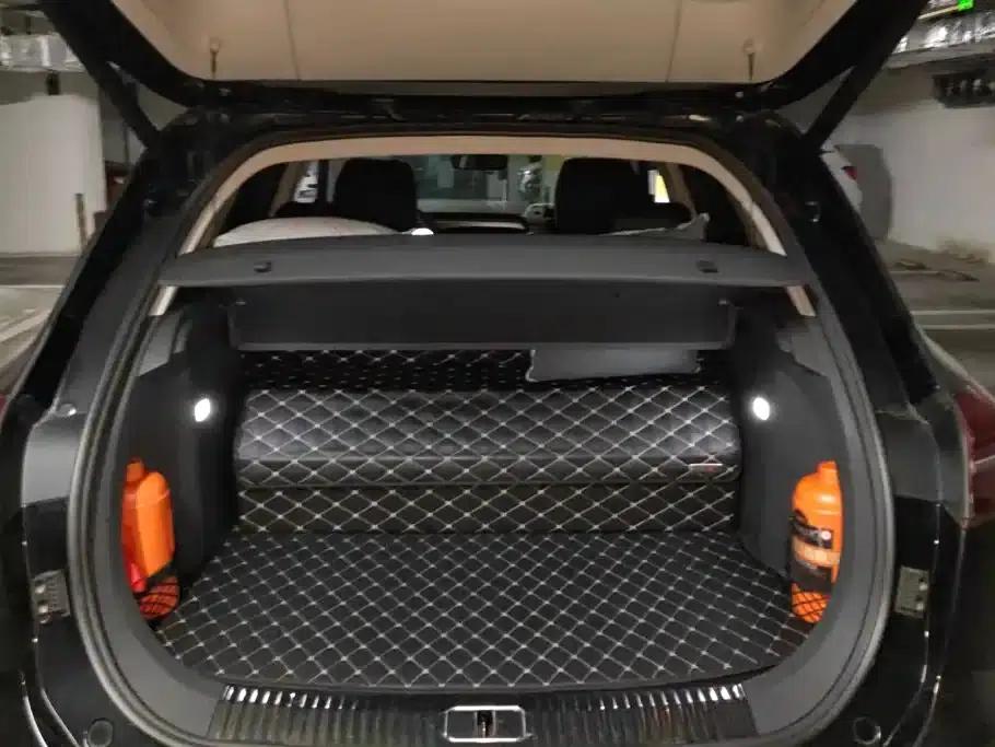 Hongqi HS5 2022 Facelift 2.0T Intelligent Flagship Enjoy 4WD Edition — миниатюра 4