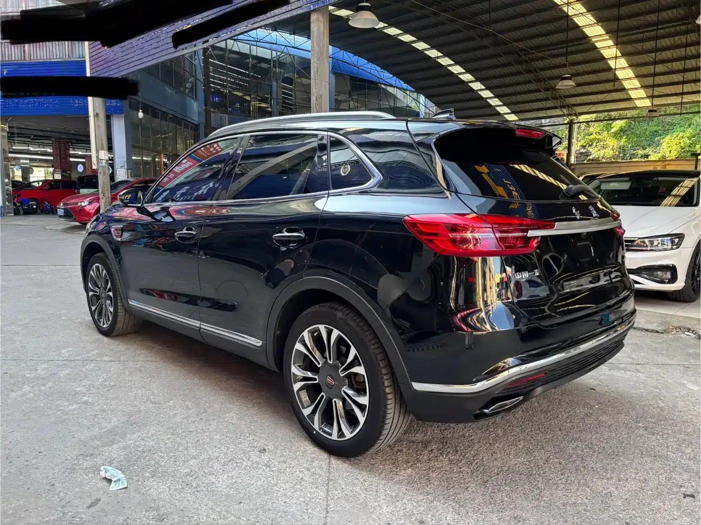 Hongqi HS5 2019 2.0T Intelligent Flagship Edition — миниатюра 13
