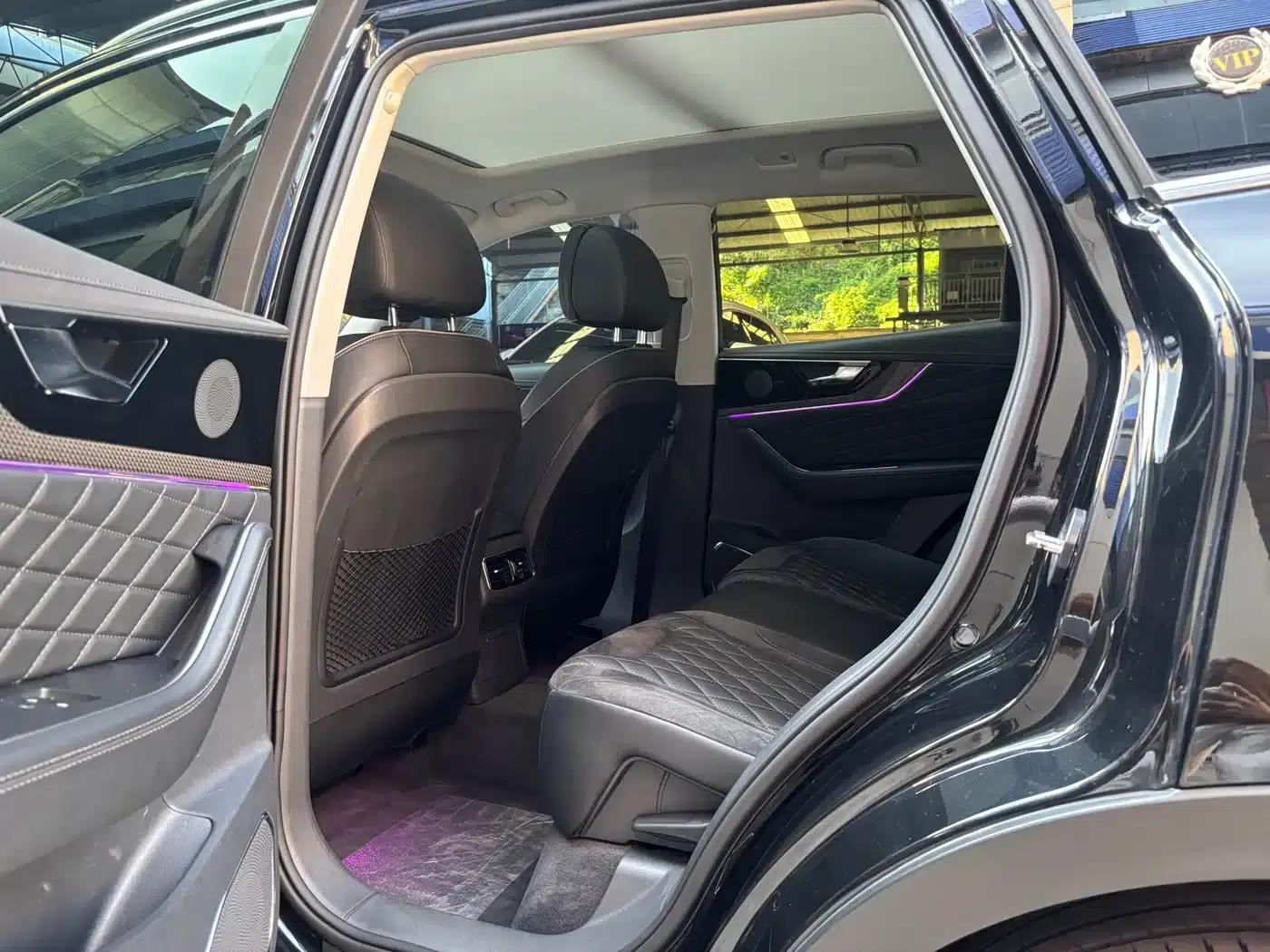 Hongqi HS5 2019 2.0T Intelligent Flagship Edition — миниатюра 8