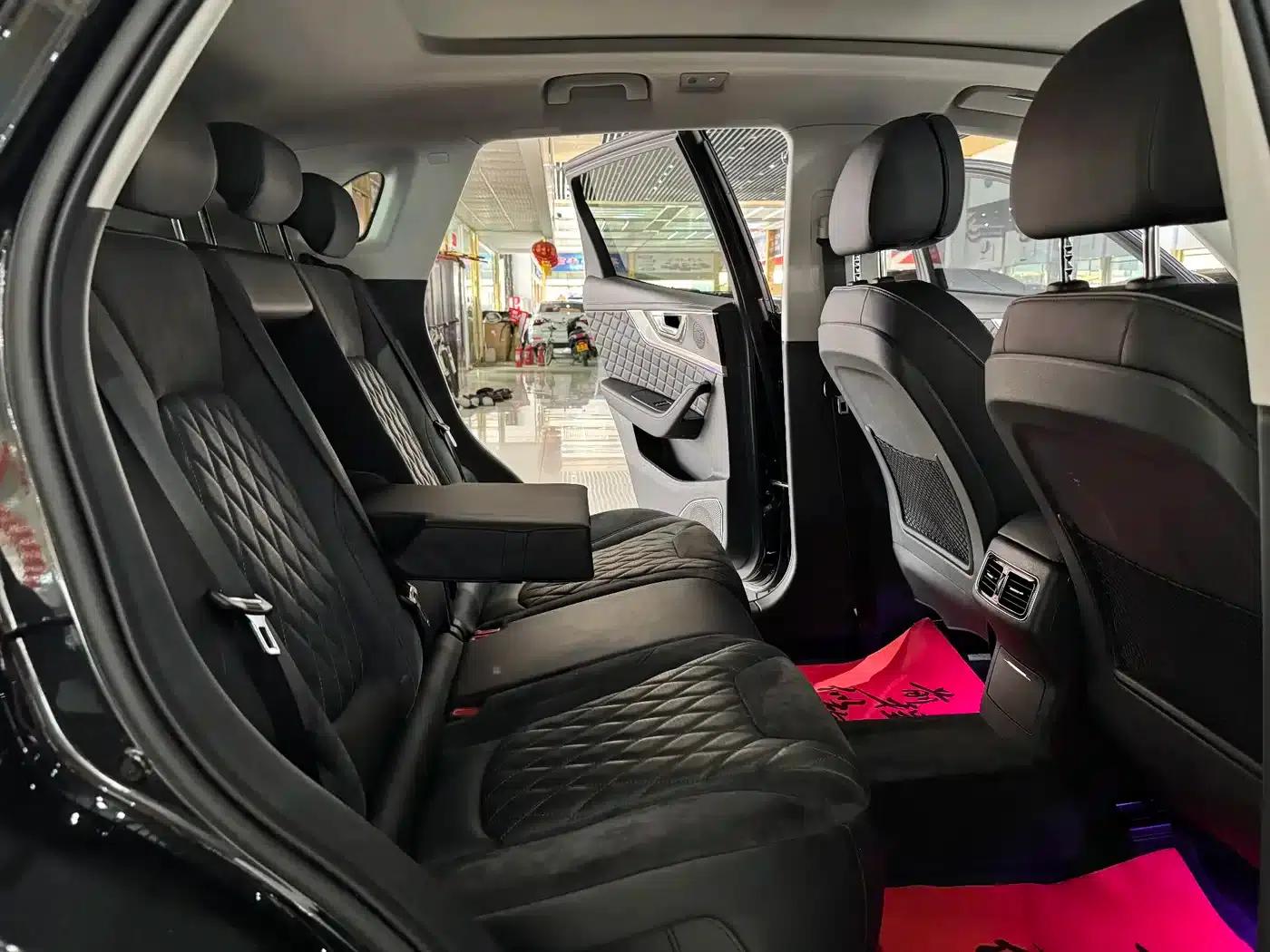 Hongqi HS5 2019 2.0T Intelligent Flagship Enjoy 4WD Edition — миниатюра 4