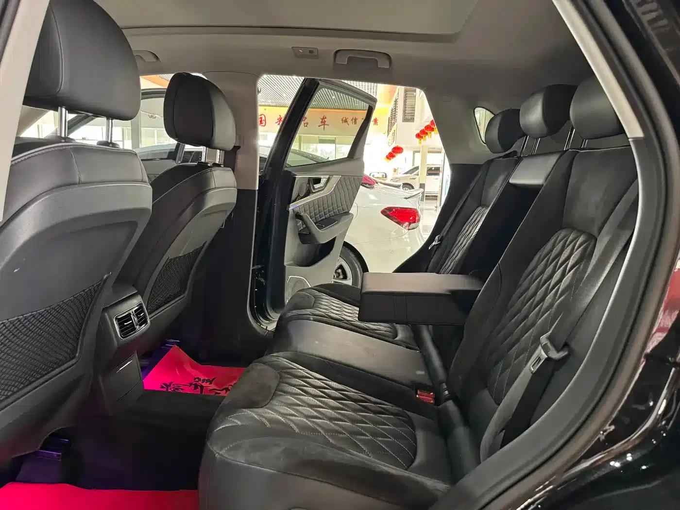 Hongqi HS5 2019 2.0T Intelligent Flagship Enjoy 4WD Edition — миниатюра 5