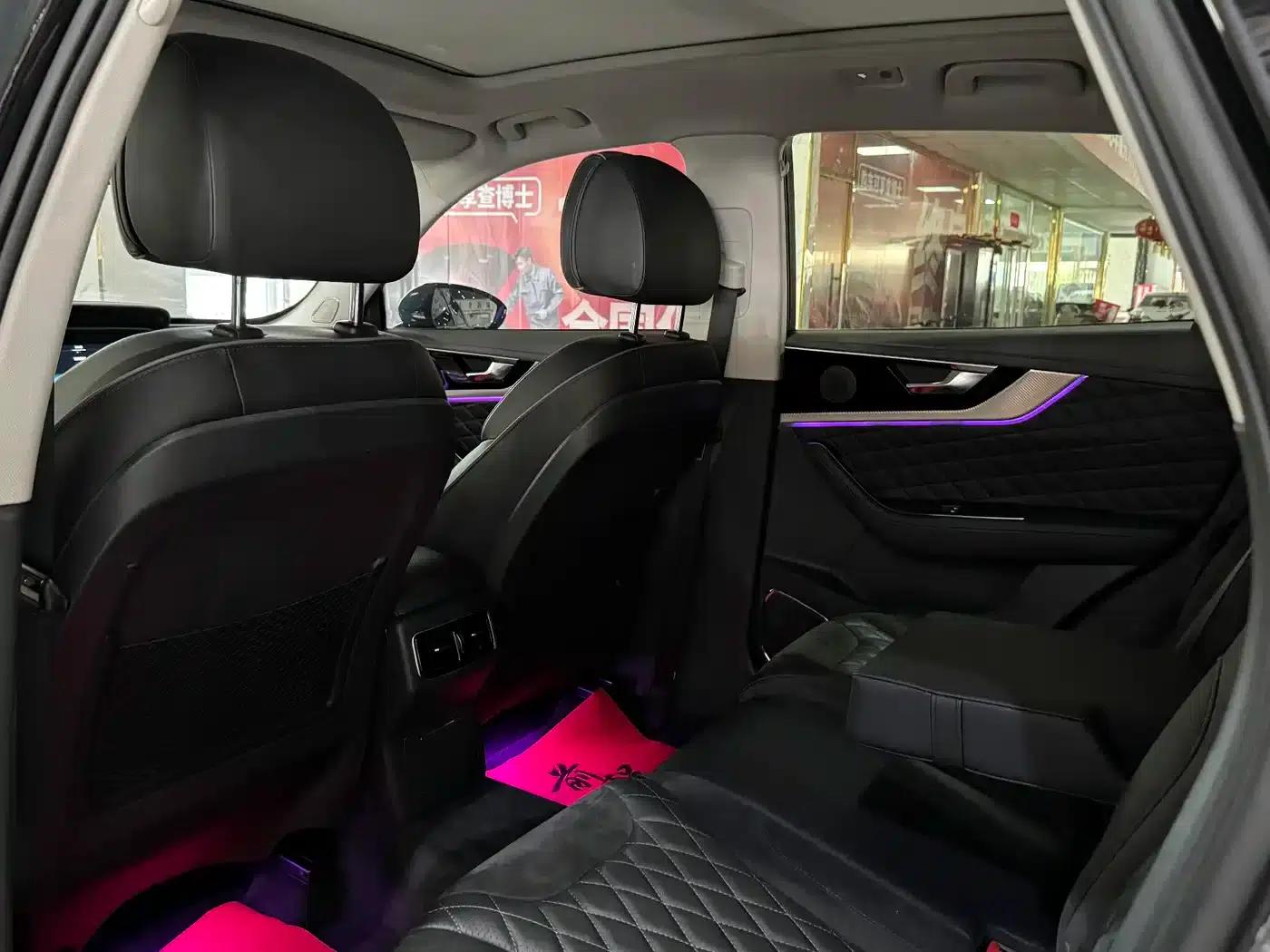Hongqi HS5 2019 2.0T Intelligent Flagship Enjoy 4WD Edition — миниатюра 10