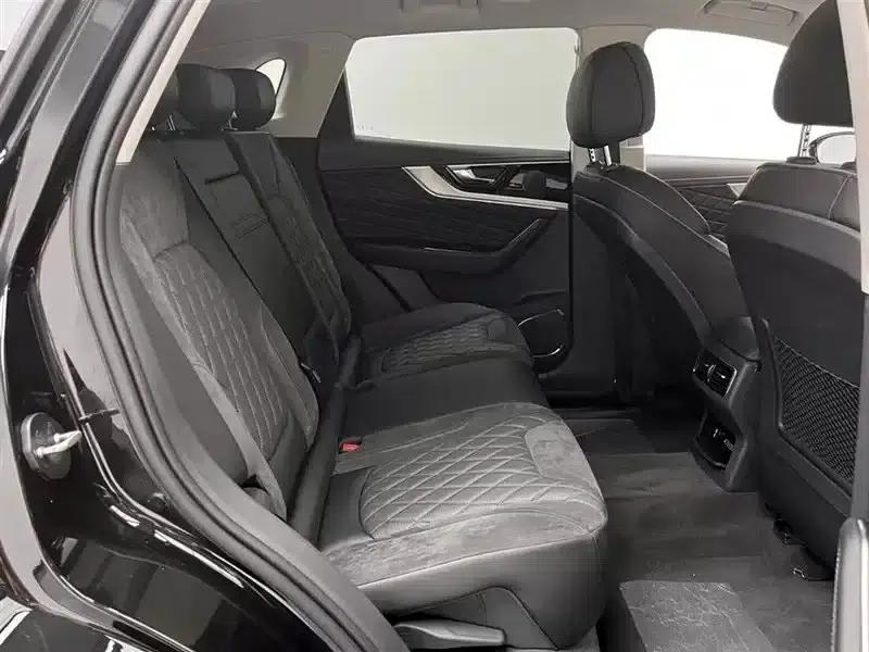 Hongqi HS5 2019 2.0T Intelligent Flagship Edition — миниатюра 6