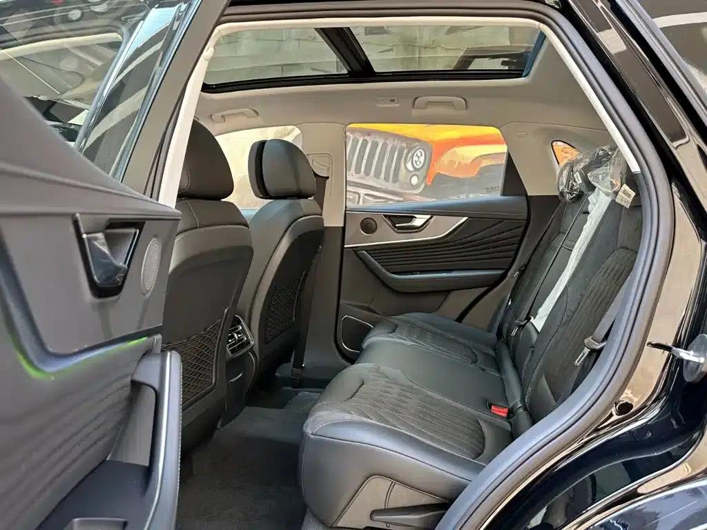 Hongqi HS5 2023 2.0T AWD Flagship Pro Edition — миниатюра 9
