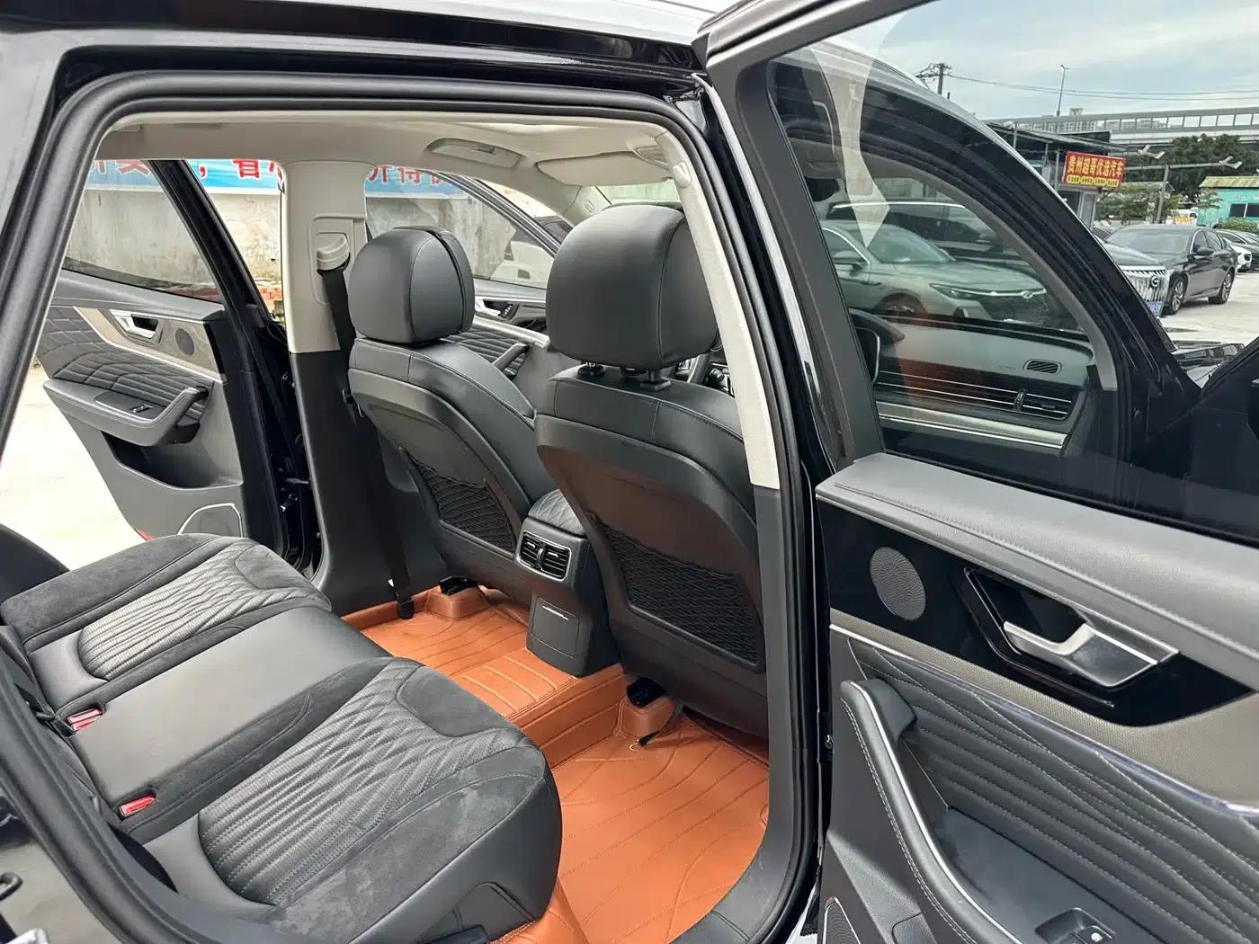 Hongqi HS5 2022 2.0T Intelligent Flagship Edition — миниатюра 11