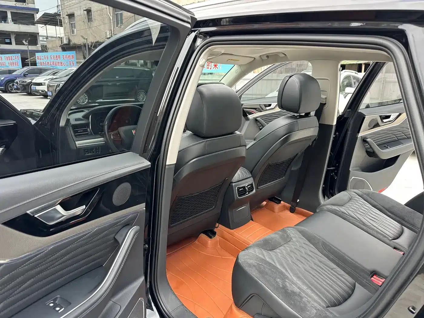 Hongqi HS5 2022 2.0T Intelligent Flagship Edition — миниатюра 8