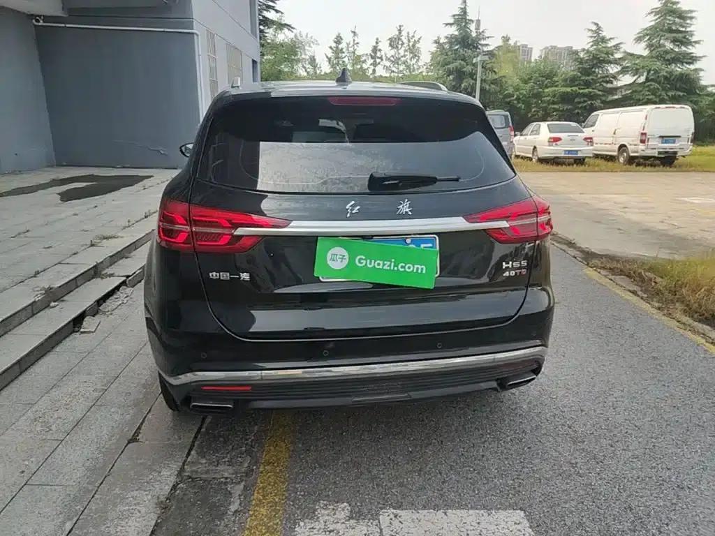 Hongqi HS5 2022 Facelift 2.0T Intelligent Flagship Edition — миниатюра 6