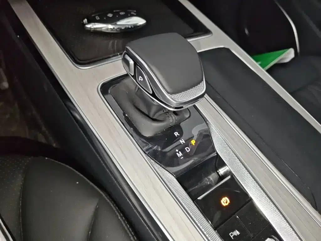 Hongqi HS5 2025 2.0T 2WD Qiyue Pro Edition — миниатюра 14