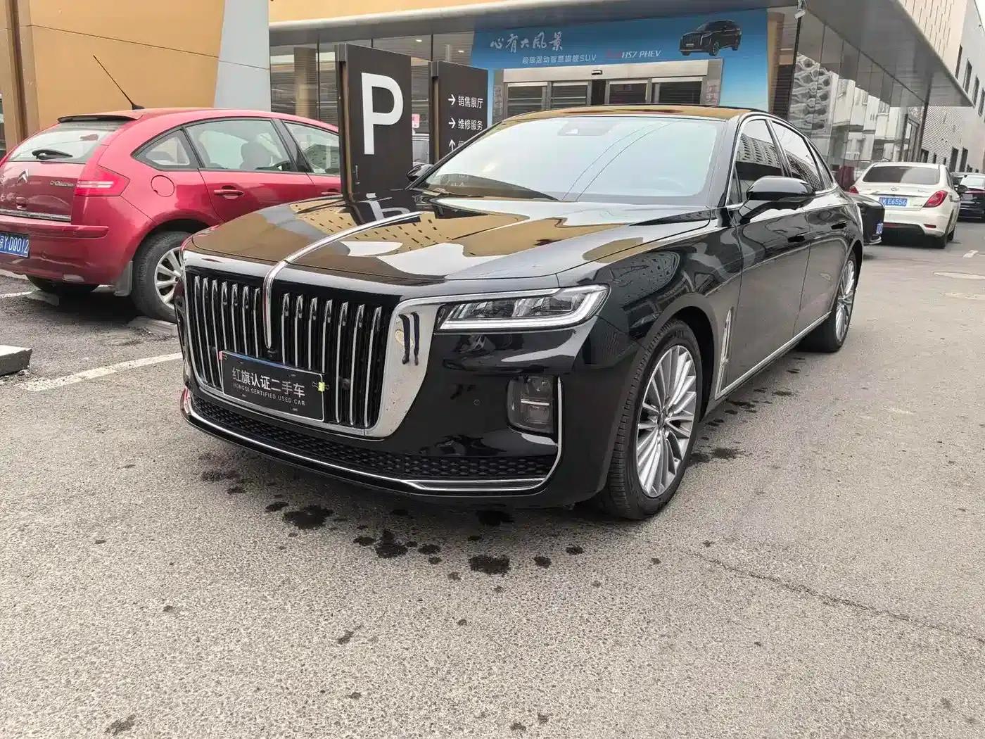 Hongqi H9 2023 2.0T Intelligent Flagship Edition — миниатюра 1