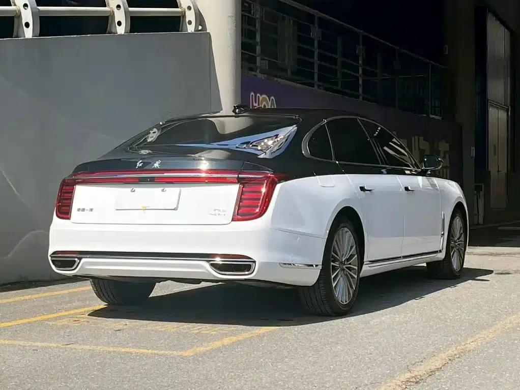 Hongqi H9 2023 2.0T Intelligent Flagship Edition — миниатюра 5