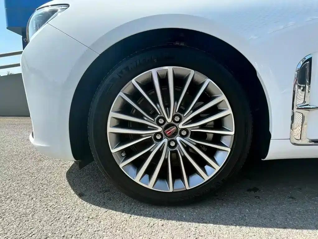 Hongqi H9 2023 2.0T Intelligent Flagship Edition — миниатюра 6