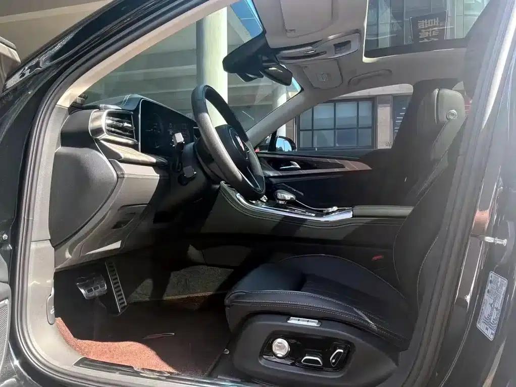 Hongqi H9 2023 2.0T Intelligent Flagship Edition — миниатюра 9