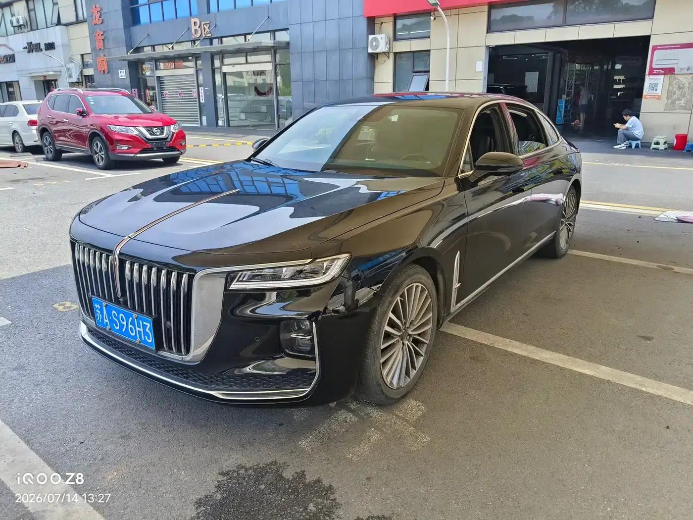 Hongqi H9 2022 2.0T Intelligent Flagship Edition — миниатюра 1