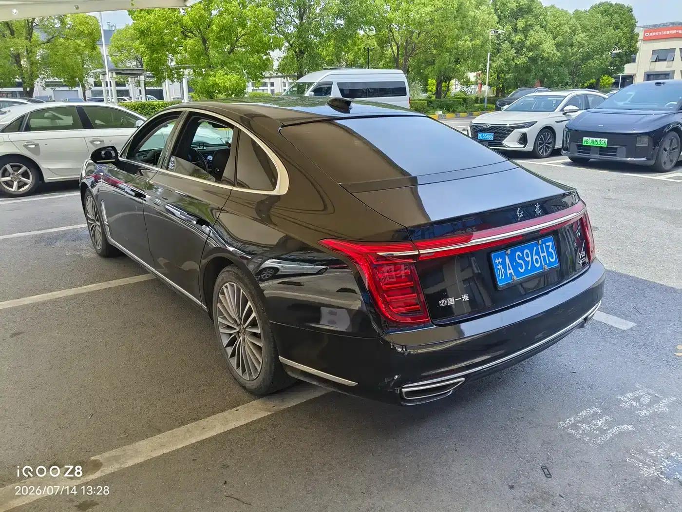 Hongqi H9 2022 2.0T Intelligent Flagship Edition — миниатюра 9