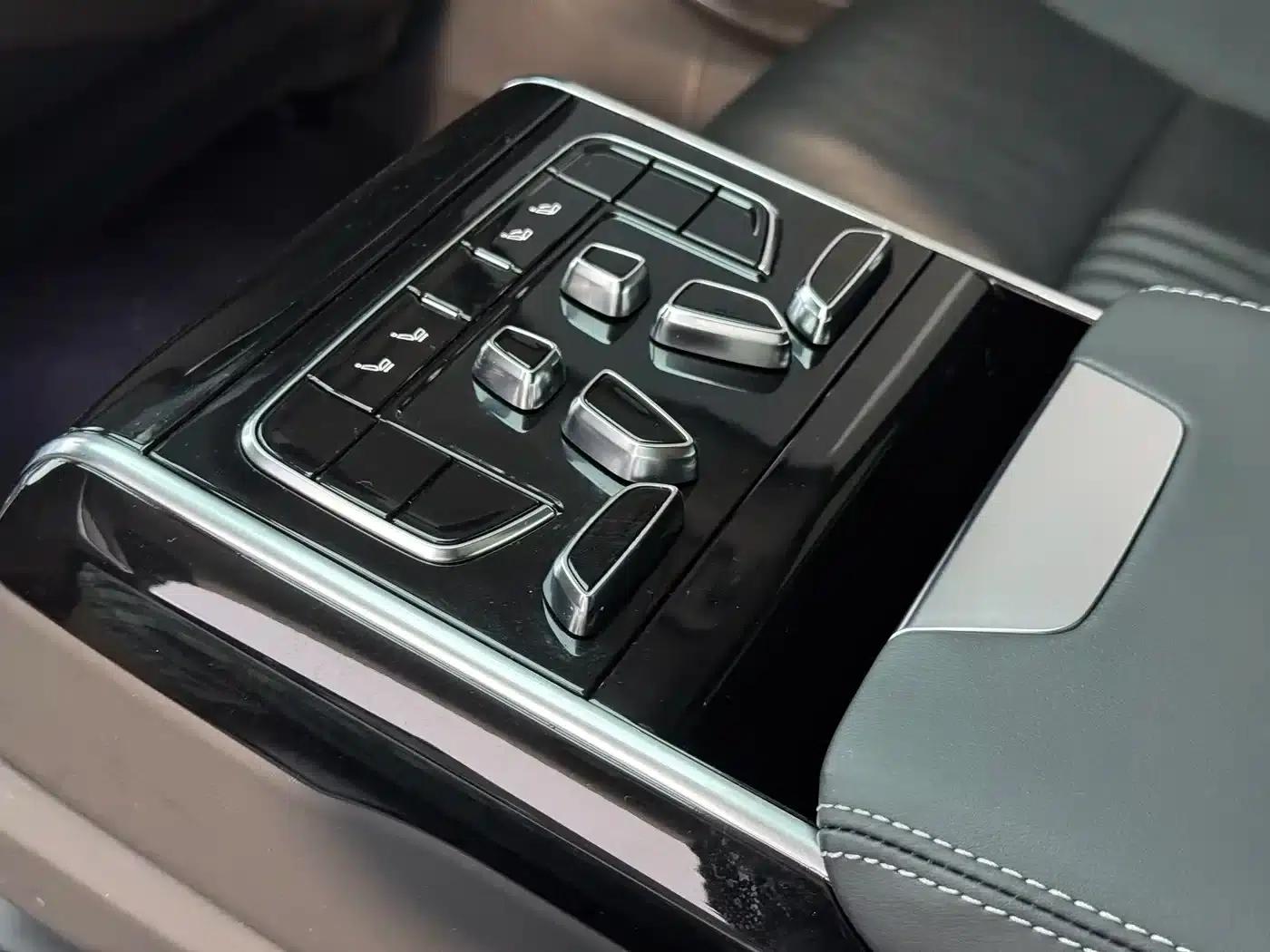 Hongqi H9 2020 2.0T Intelligent Flagship Edition — миниатюра 16