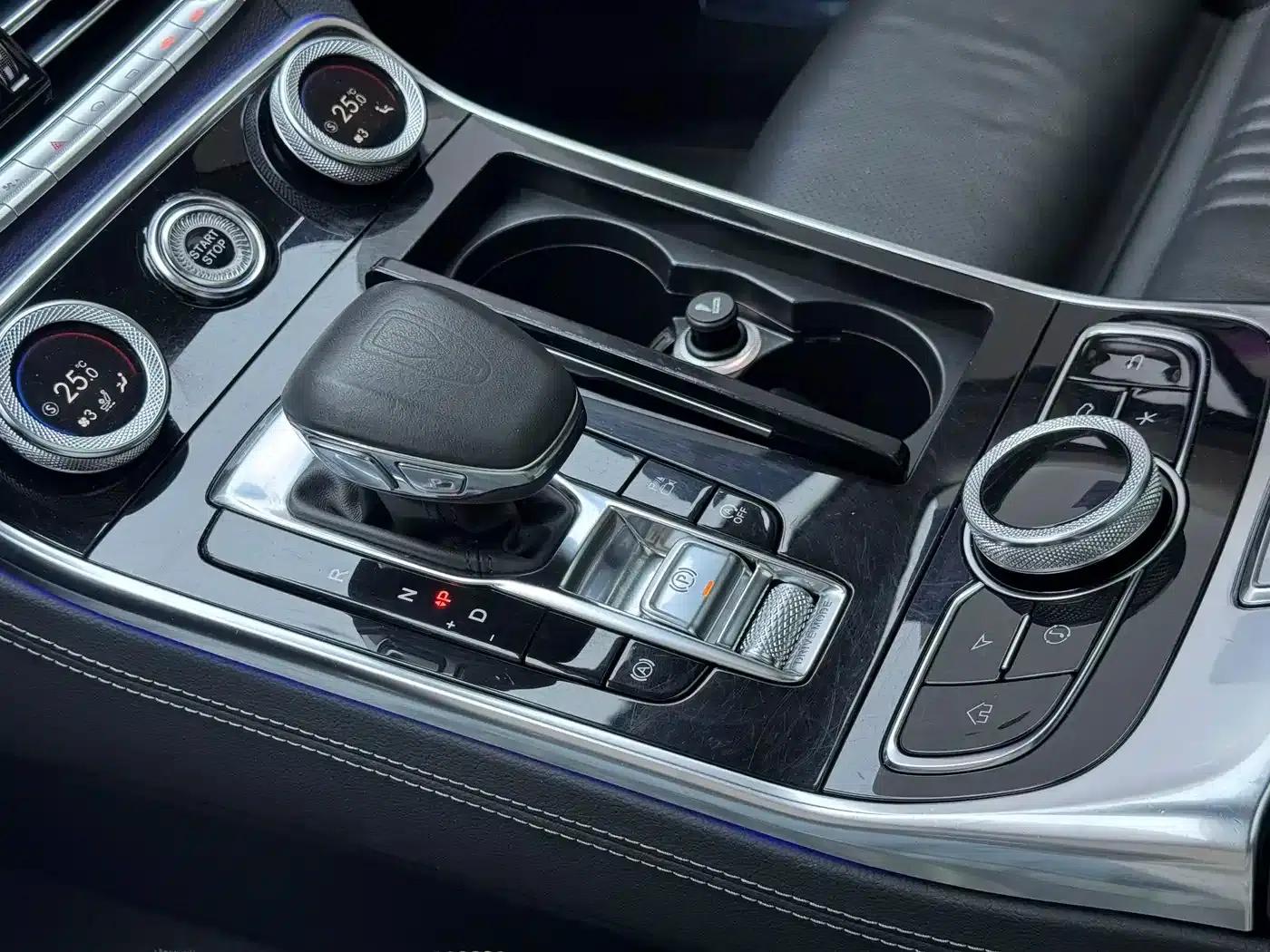 Hongqi H9 2020 2.0T Intelligent Flagship Edition — миниатюра 5