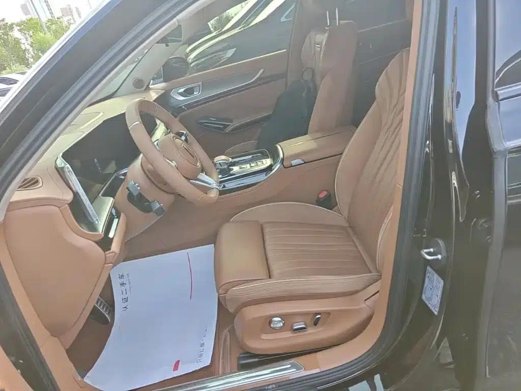 Hongqi H9 2025 Facelift 2.0T Two-Wheel Drive Flagship Private Fashion Edition 5-Seater — миниатюра 15