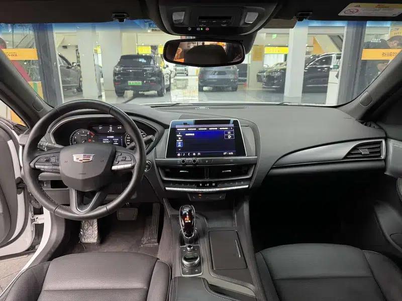 2021 Cadillac CT5 28T Luxury — миниатюра 13