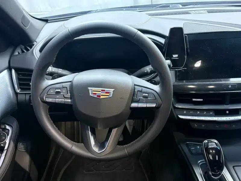 2022 Cadillac CT5 28T Luxury — миниатюра 8