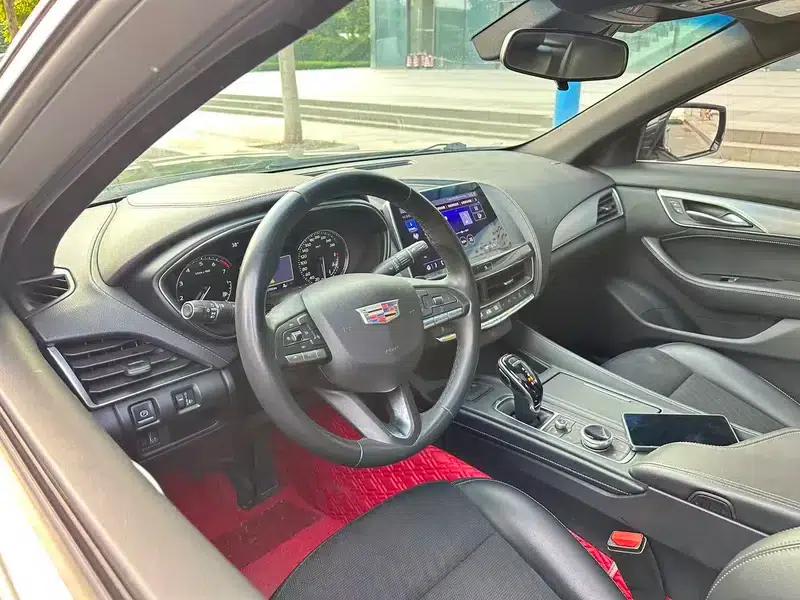 2022 Cadillac CT5 28T Luxury — миниатюра 12