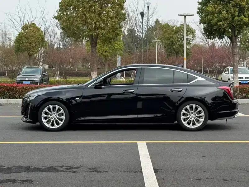 2022 Cadillac CT5 28T Luxury Standard Edition — миниатюра 4