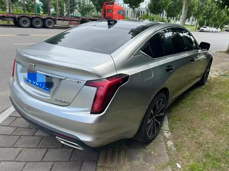 2022 Cadillac CT5 28T Luxury Standard Edition — миниатюра 2