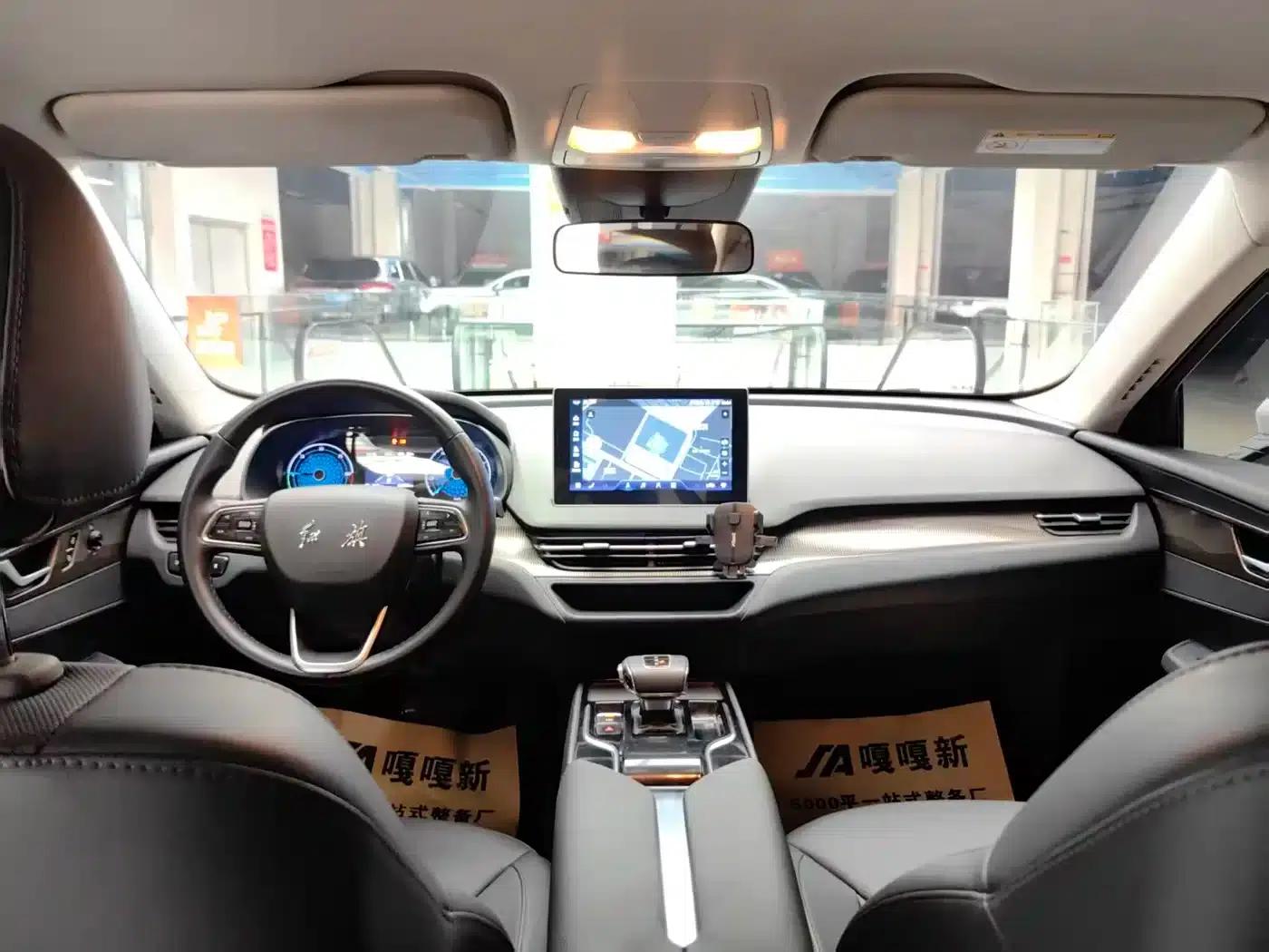 Hongqi E-QM5 2022 Model, 431km Charging Enjoyment Edition — миниатюра 4