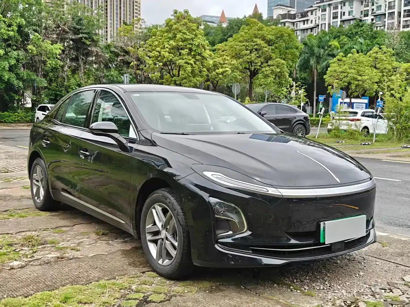 Hongqi E-QM5 2025 Model 610km Plus — миниатюра 3