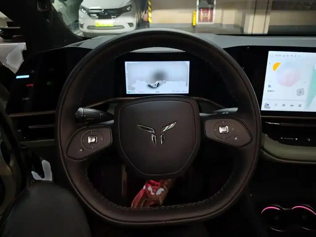 Hongqi EH7 2025 600 Smart Selection Edition — миниатюра 11