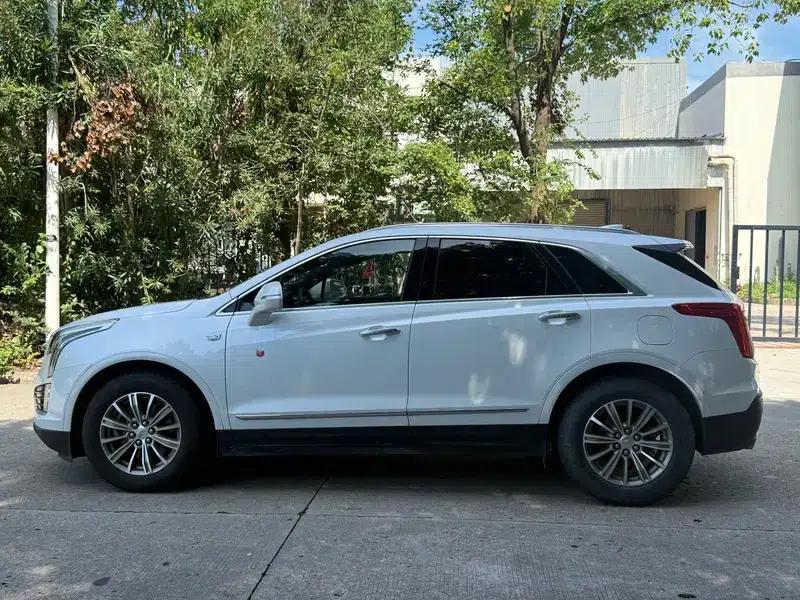 Cadillac XT5 2018 28T AWD Luxury — миниатюра 4
