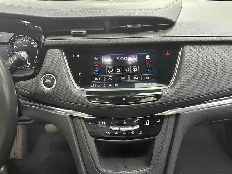 Cadillac XT5 2021 28T AWD Luxury — миниатюра 11