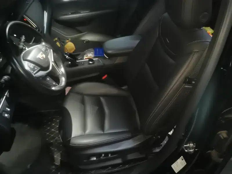 Cadillac XT5 2022 2.0T 2WD Luxury — миниатюра 7